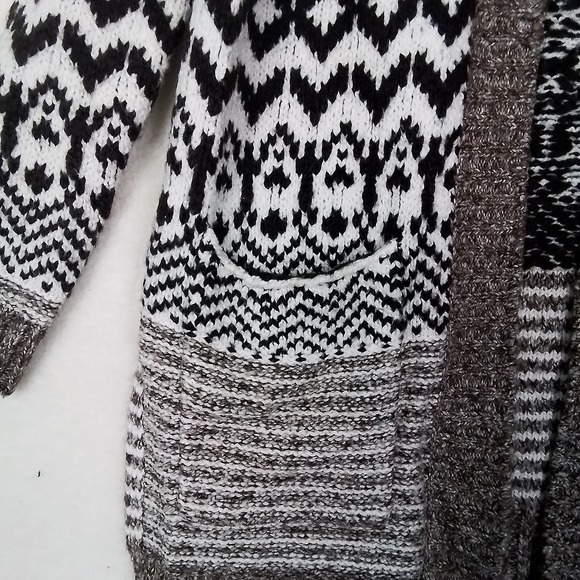 American Eagle Chunky Knit Open Cardigan Size‎ Small Brown, White, Southwest - Picture 9 of 11